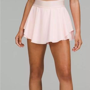 RARE LULULEMON MILKSHAKE PINK COURT RIVAL SKIRT 15’ (discontinued)